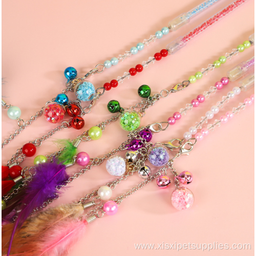 Hot sell plastic stick colorful feather cat toys